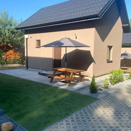 Nyaraló W Gorzewie Niedaleko Jeziora Biale