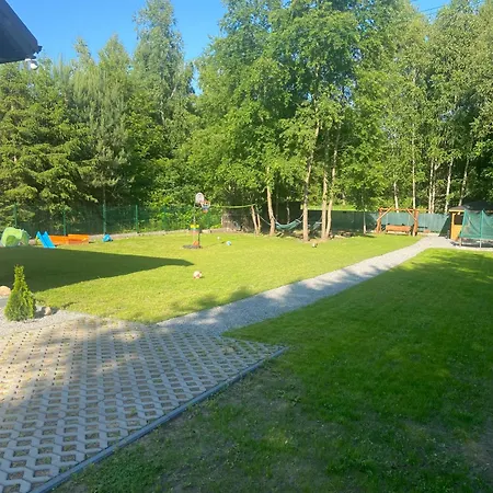 W Gorzewie Niedaleko Jeziora Biale Gostynin