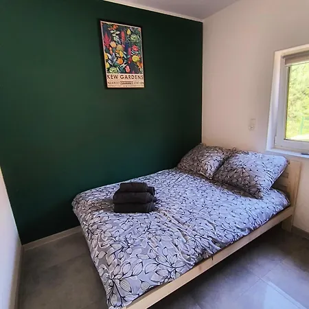 W Gorzewie Niedaleko Jeziora Biale Feriehus